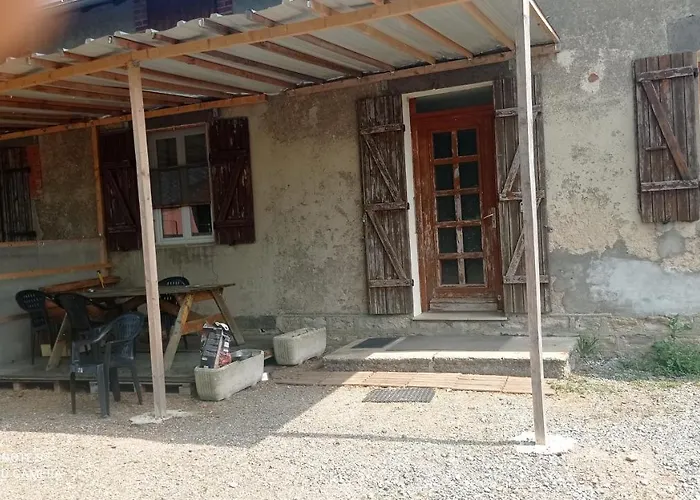 Maison De Ferme Au Calme Jusqu\'A 10 Personnes
