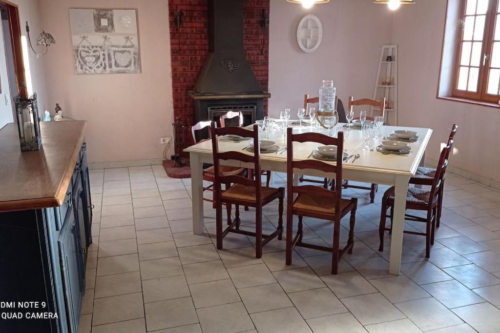 Villa Maison De Ferme Au Calme Jusqu'a 10 Personnes